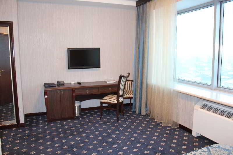 Royal Palace Hotel Almaty Exterior foto
