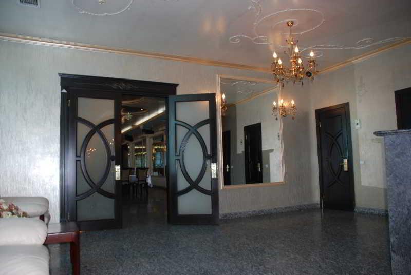 Royal Palace Hotel Almaty Exterior foto