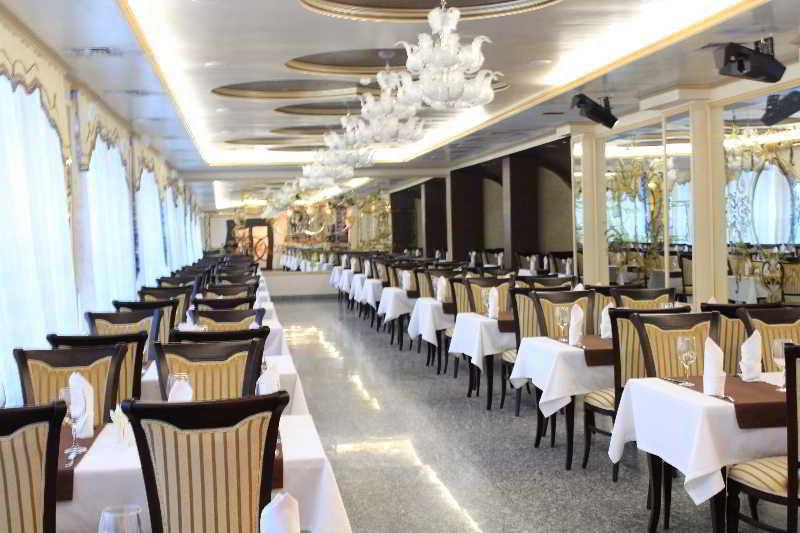 Royal Palace Hotel Almaty Exterior foto